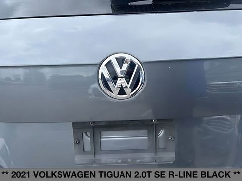 Used 2021 Volkswagen Tiguan SE R-Line w/ 3rd Row Seat Package AWD/4WD image 15