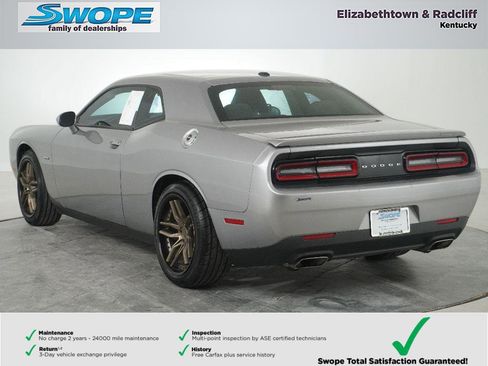 Used 2017 Dodge Challenger R/T w/ Sound Group image 5