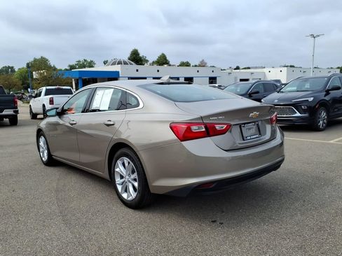 Used 2023 Chevrolet Malibu LT FWD image 7