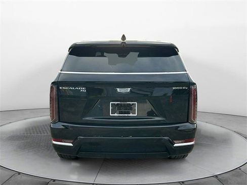 New 2025 Cadillac Escalade IQ Luxury 2 image 6