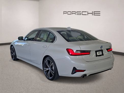 Used 2020 BMW 330i Sedan w/ Convenience Package RWD image 3