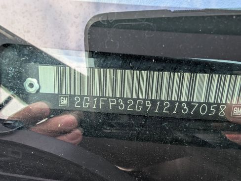 Used 2001 Chevrolet Camaro Z28 w/ SS Performance/Appearance Pkg image 11