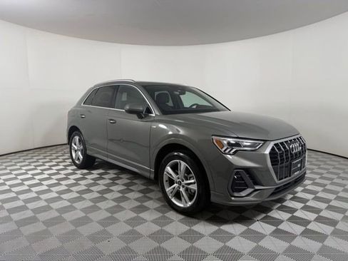 Used 2023 Audi Q3 2.0T Premium Plus AWD/4WD image 1