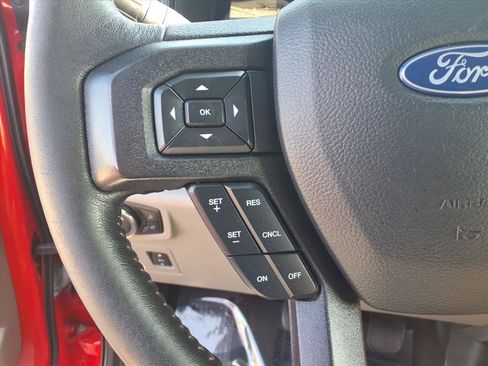 Used 2020 Ford F150 XLT w/ Equipment Group 302A Luxury AWD/4WD image 15