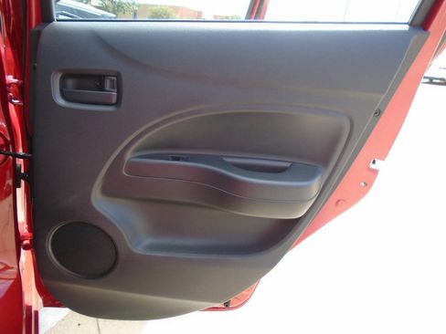 Used 2024 Mitsubishi Mirage ES FWD image 30