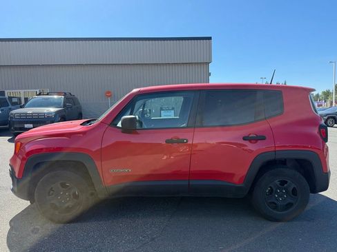 Used 2018 Jeep Renegade Sport w/ Power & Air Group AWD/4WD image 4