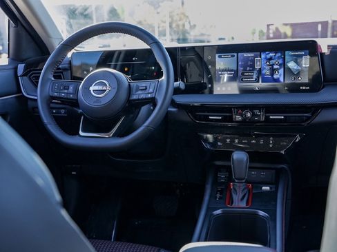 New 2026 Nissan Kicks SR image 23