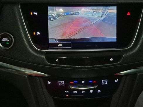 Used 2024 Cadillac XT5 Luxury FWD image 16