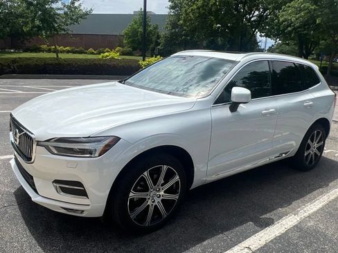 Used 2020 Volvo XC60 T5 Inscription AWD/4WD image 2