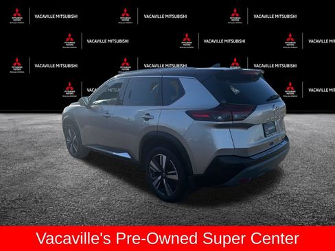 Used 2021 Nissan Rogue SL FWD image 3