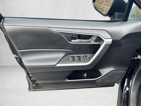 Certified 2023 Toyota RAV4 XLE Premium image 10