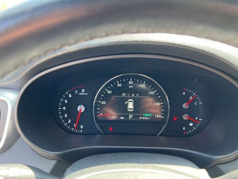 Used 2019 Kia Sorento SX image 10
