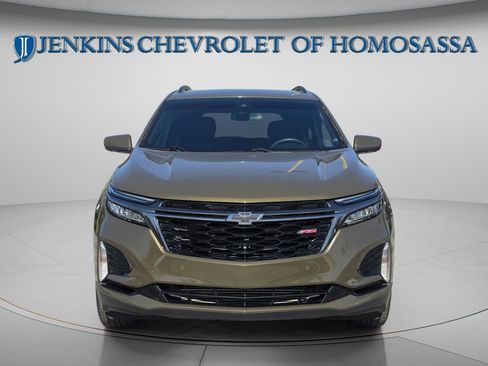 Used 2023 Chevrolet Equinox RS w/ RS Leather Package image 12