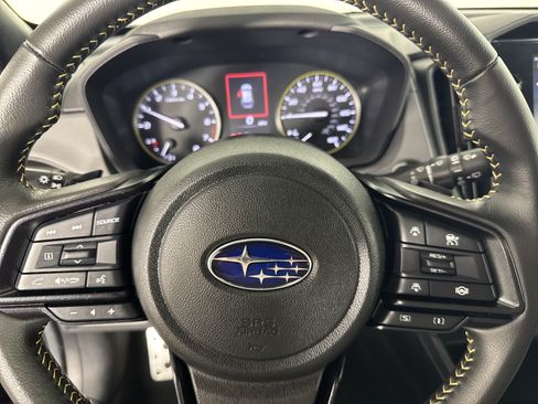 Used 2025 Subaru Crosstrek 2.5i Sport AWD/4WD image 19