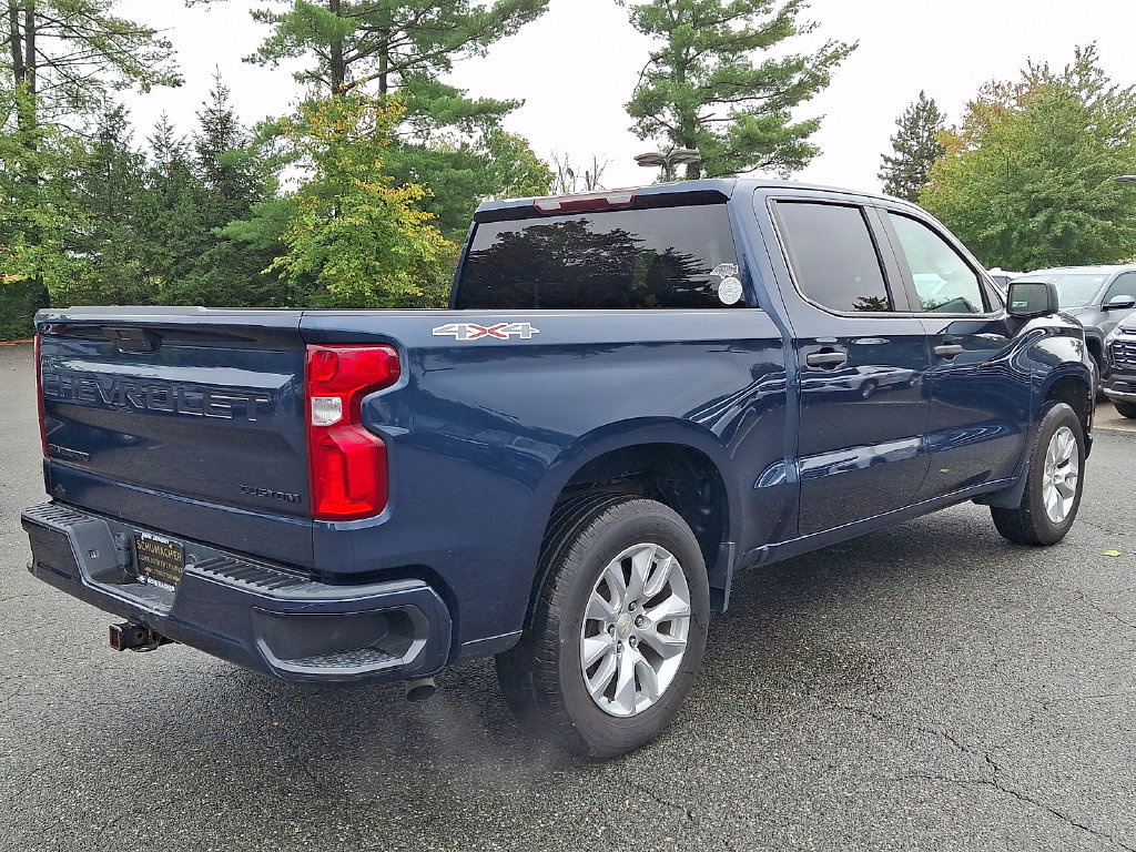 Certified 2022 Chevrolet Silverado 1500 Custom w/ LPO, Dark Essentials Package AWD/4WD image 6