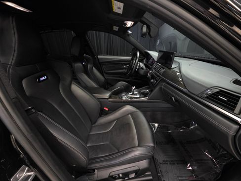Used 2015 BMW M3 RWD image 33