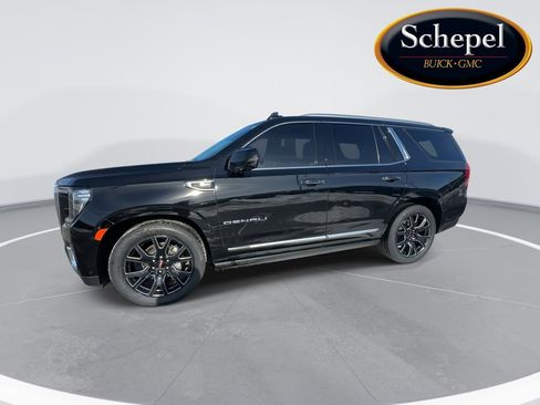 Certified 2023 GMC Yukon Denali w/ Denali Reserve Package image 4