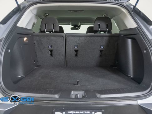 Used 2023 Chevrolet TrailBlazer LT w/ Convenience Package AWD/4WD image 34