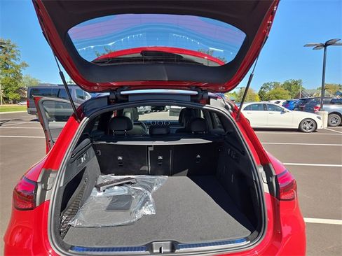 New 2026 Mercedes-Benz GLC 300 4MATIC image 32