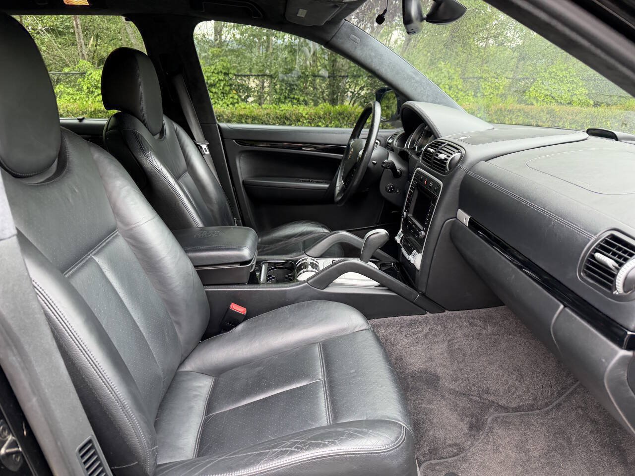 Used 2008 Porsche Cayenne Turbo AWD/4WD image 15