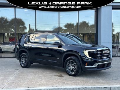 Used 2025 GMC Acadia Elevation