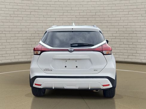 Certified 2024 Nissan Kicks SV FWD image 6