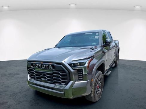 Used 2025 Toyota Tundra TRD Pro w/ Tow Tech Package AWD/4WD image 4