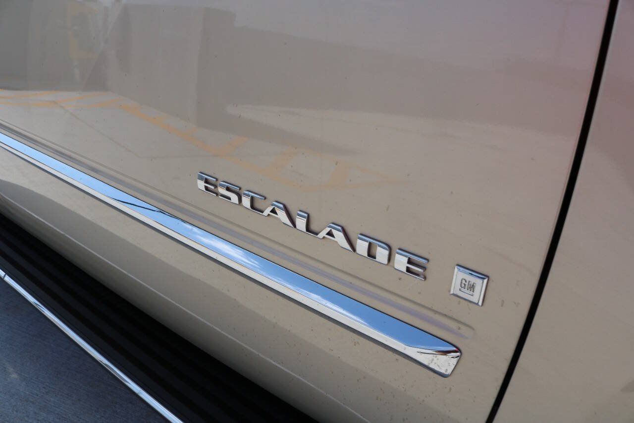 Used 2007 Cadillac Escalade AWD image 73