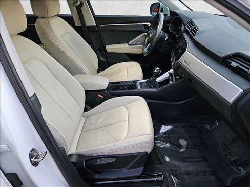 Used 2020 Audi Q3 2.0T Premium w/ Convenience Package image 20