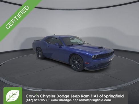 Used 2022 Dodge Challenger R/T w/ Plus Package RWD image 3