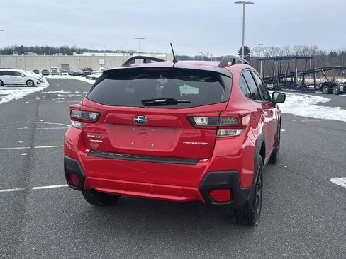 Used 2021 Subaru Crosstrek 2.0i image 7