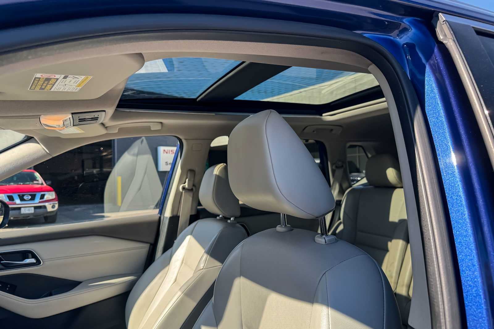 Certified 2021 Nissan Rogue SV w/ Premium Package AWD/4WD image 14