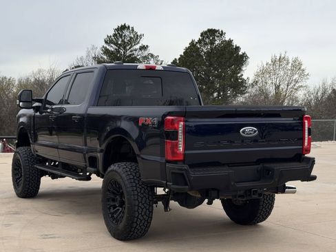 Used 2024 Ford F250 Lariat w/ Sport Appearance Package AWD/4WD image 4