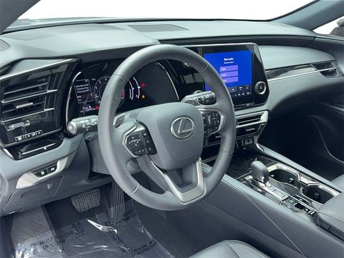 Used 2023 Lexus RX 350 FWD image 14