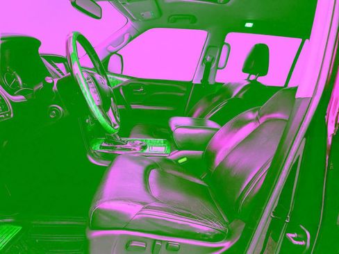 Used 2019 INFINITI QX80 Luxe w/ Proassist Package RWD image 18