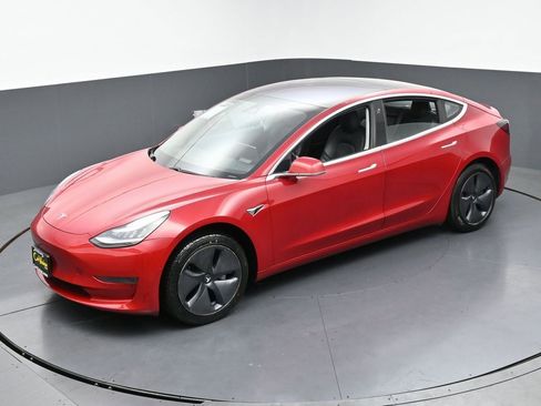 Used 2018 Tesla Model 3 Long Range image 40