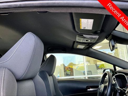 Used 2021 Toyota Corolla SE w/ Blackout Package (TMS) FWD image 27