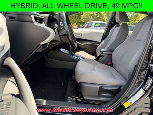 Certified 2023 Toyota Corolla SE w/ Carpet Mat Package (TMS) AWD/4WD image 18
