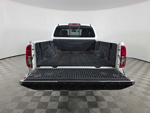 Used 2019 Nissan Frontier SV image 26