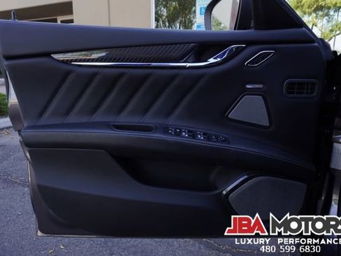 Used 2021 Maserati Quattroporte Trofeo image 68