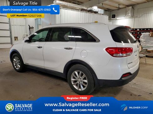 Used 2016 Kia Sorento LX w/ LX Convenience Package AWD/4WD image 3