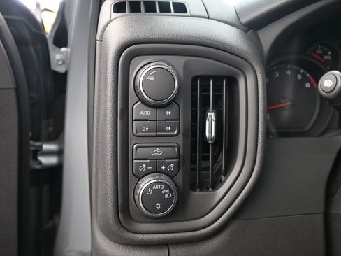 Used 2024 Chevrolet Silverado 1500 Custom Trail Boss image 16