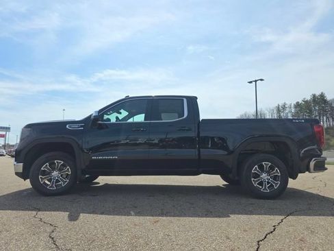 New 2026 GMC Sierra 1500 SLE AWD/4WD image 13