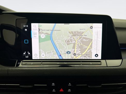 Used 2024 Volkswagen GTI SE FWD image 15