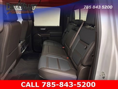 Used 2022 GMC Sierra 3500 Denali w/ Denali Ultimate Package image 19