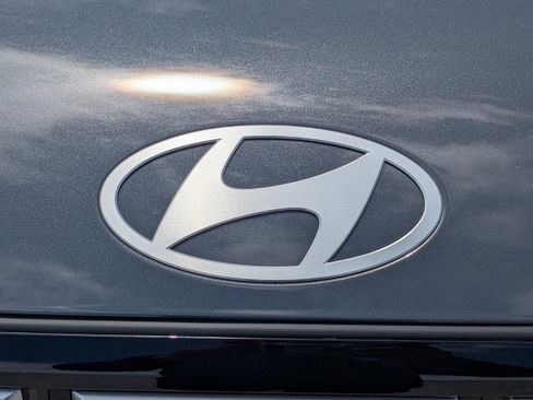 Used 2026 Hyundai Santa Fe SEL FWD image 13