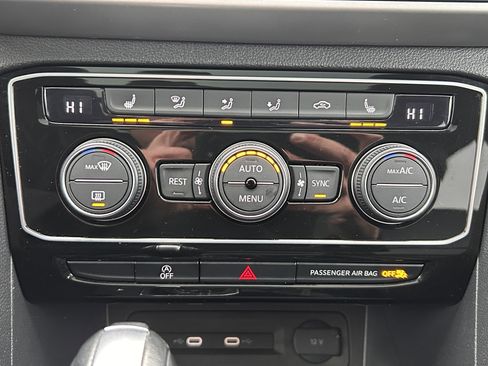 Certified 2023 Volkswagen Atlas SEL image 14