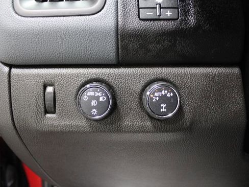 Used 2022 Chevrolet Colorado Z71 image 41