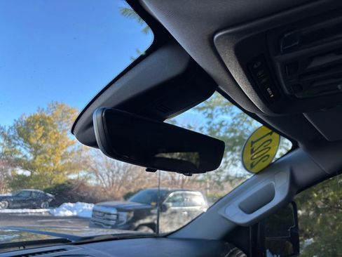 Used 2021 GMC Sierra 2500 Denali w/ Denali Ultimate Package image 39