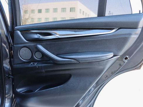 Used 2014 BMW X5 xDrive50i image 15